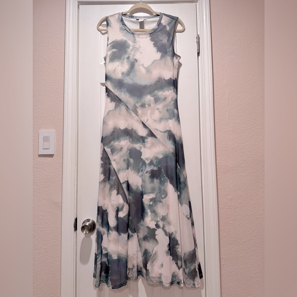NWOT Rachel Zoe Tie Dye Maxi Dress - size Medium - lined and sheer